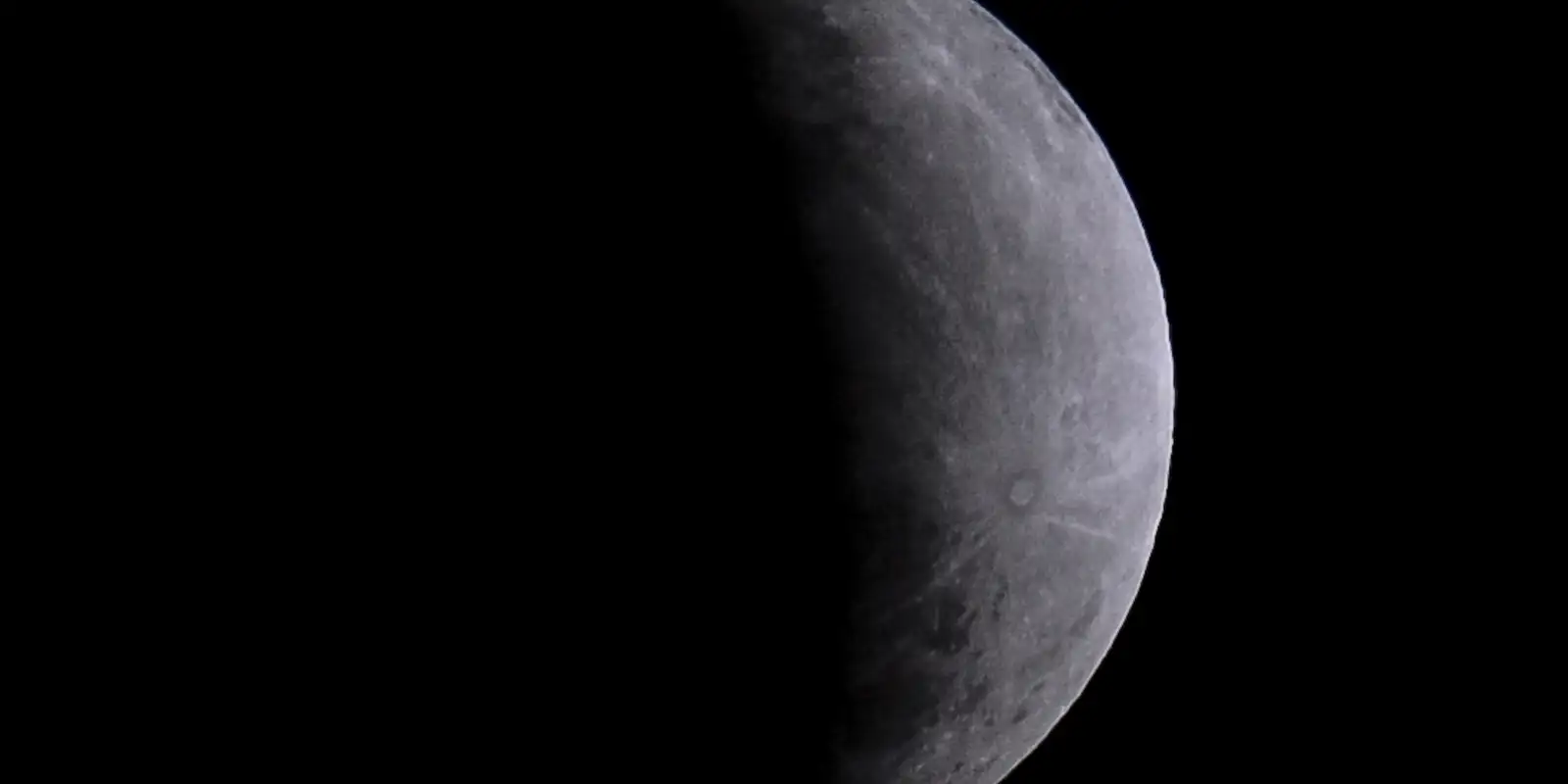 Eclipse parcial da Lua poderá ser visto em todo o Brasil nesta quinta-feira