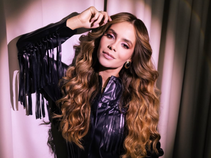 Mariana Fagundes faz chá revelação em Goiânia e descobre sexo de seu primeiro bebê