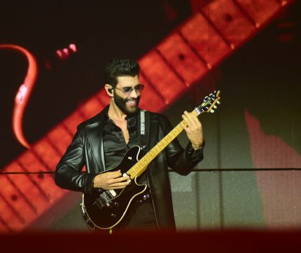 O Embaixador voltou! Após 3 anos, Gusttavo Lima sobe ao palco de Barretos