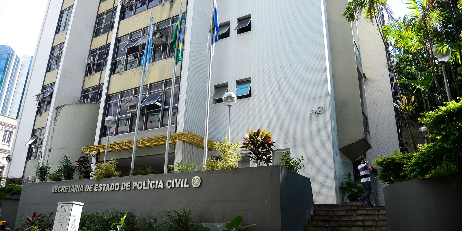 Operação Contenção mira alvos do Comando Vermelho no Rio de Janeiro