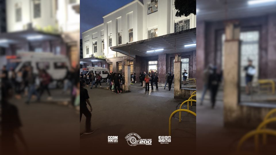 Polícia Militar reforça policiamento nas estações da CPTM durante paralisação dos trens.