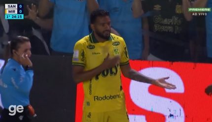 STJD pode julgar Santos após torcedor cuspir em jogador do Mirassol. Saiba mais!