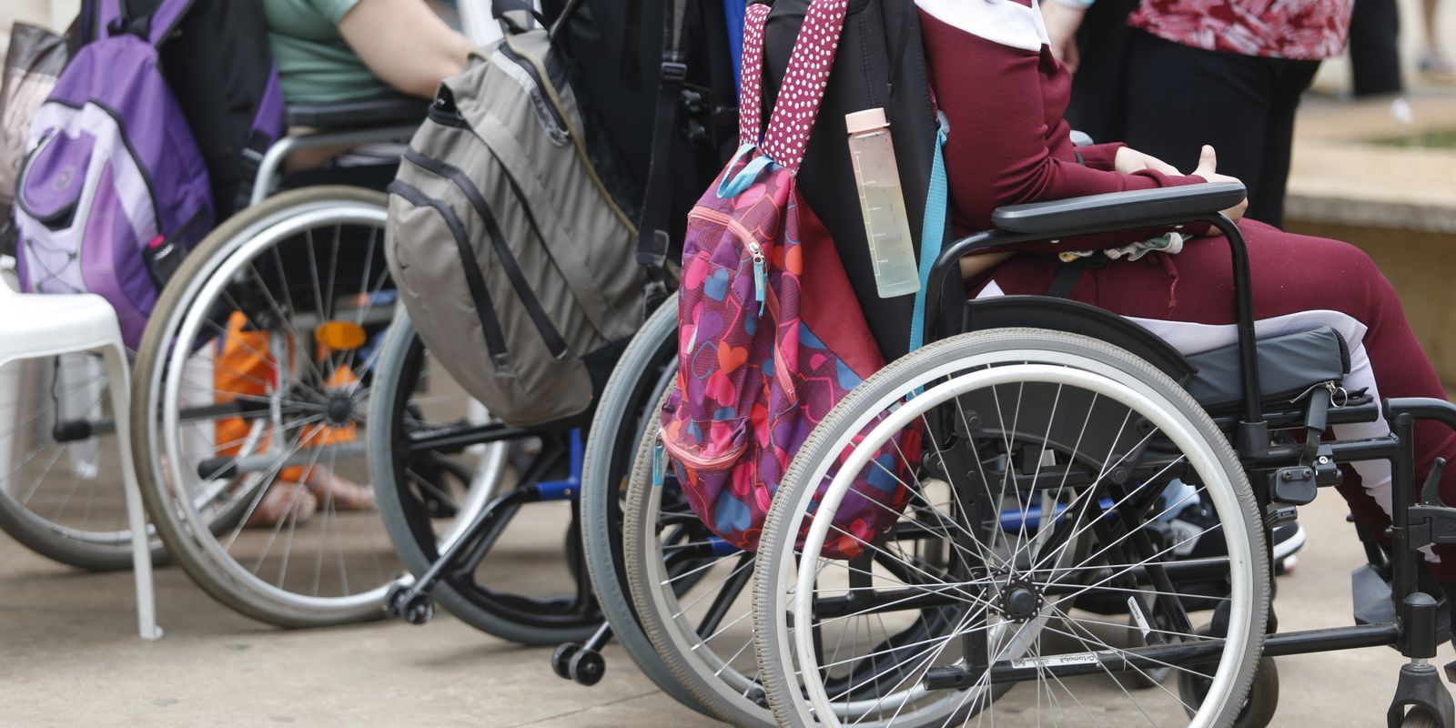 Analfabetismo entre jovens com deficiência é doze vezes maior, aponta IBGE