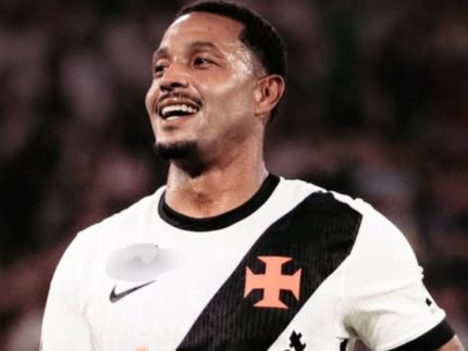 Após ser alvo de operação, jogador do Vasco é citado em mensagens com investigados no ES