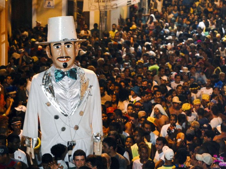 CCJ aprova novas datas comemorativas e homenagens culturais no país