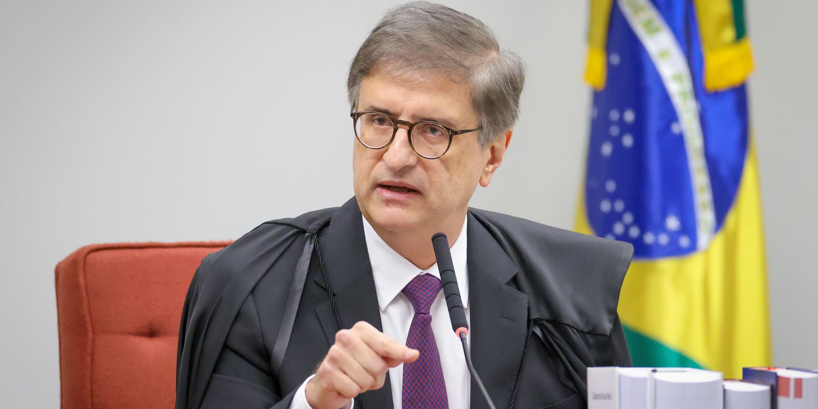 Conselho do MPF decide se abre investigação contra Paulo Gonet nesta sexta-feira