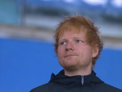 Ed Sheeran sofre boicote e perde artistas da turnê após demitir rapper por manifestação política