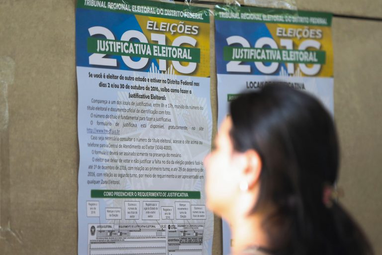 Voto em trânsito e justificativa: regras para as eleições 2026
