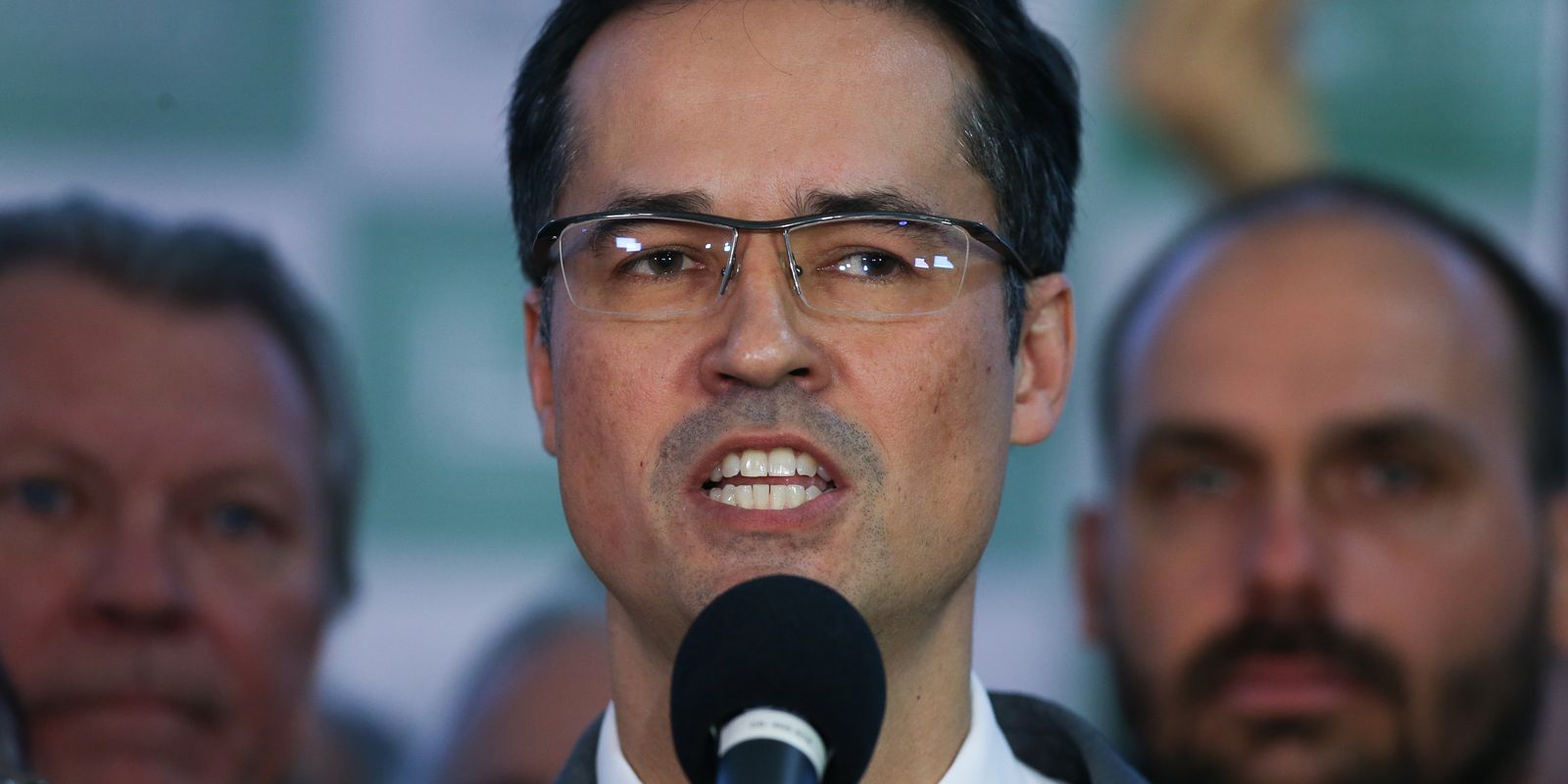 TSE forma maioria e mantém suspensa a campanha de Deltan Dallagnol ao Senado