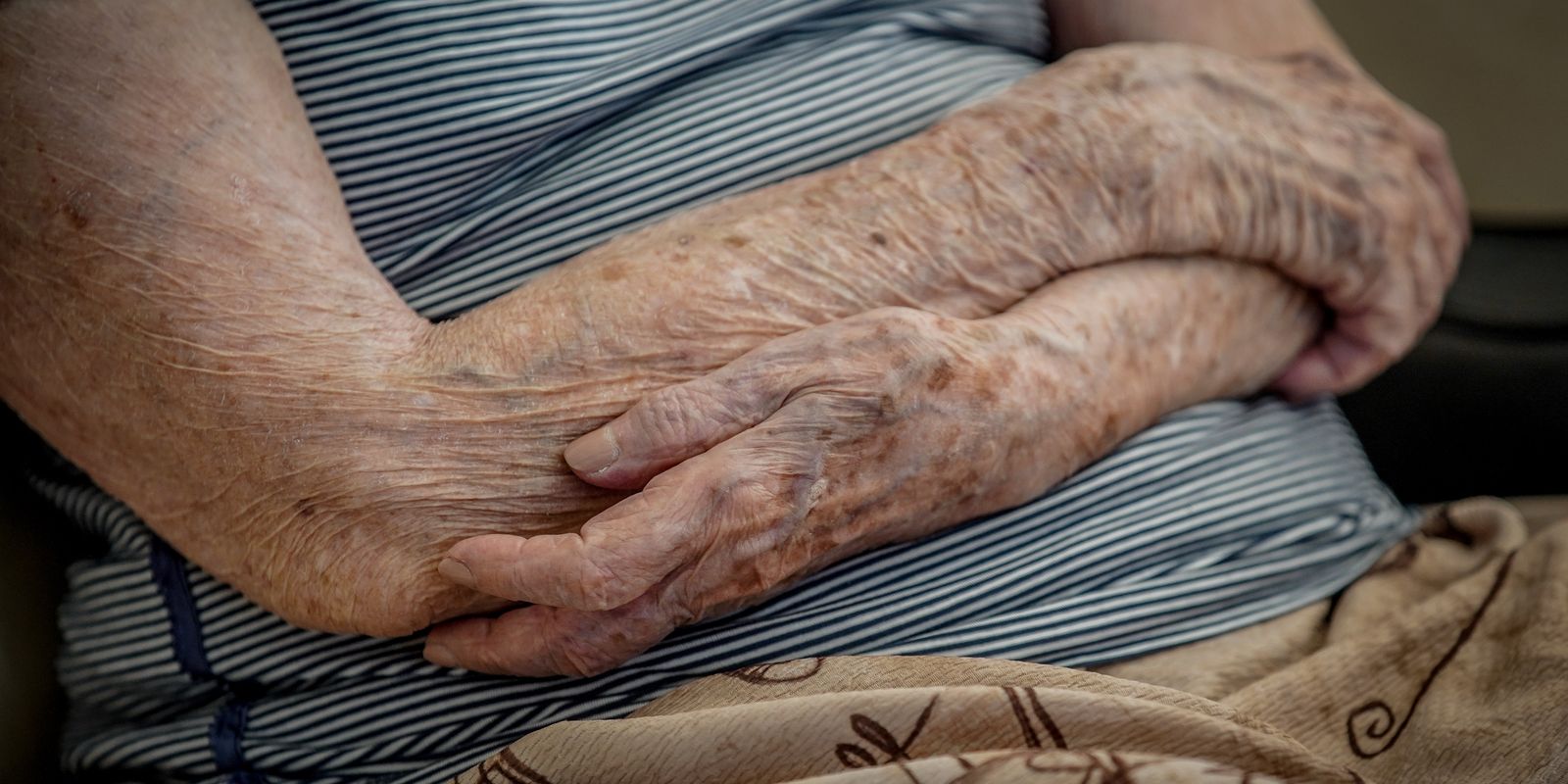 A insegurança alimentar em lares de idosos apresentou queda de 300 mil no Brasil