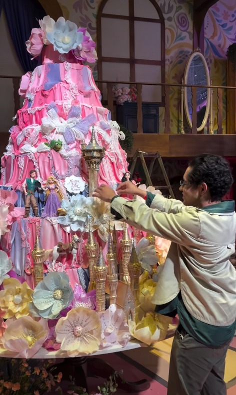 Aniversário de Maria Flor tem bolo de uma tonelada e valor impressionante; saiba quanto
