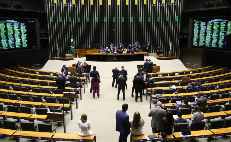 Câmara dos deputados avalia nesta quarta-feira nova resolução bancária