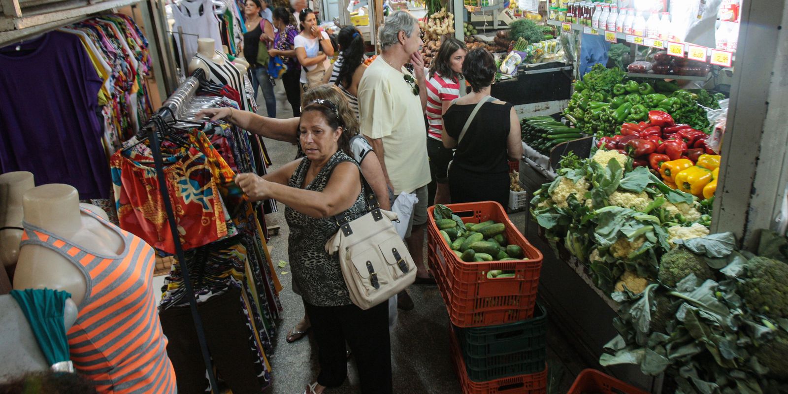 Corte em benefícios sociais pode travar economia de cidades do interior