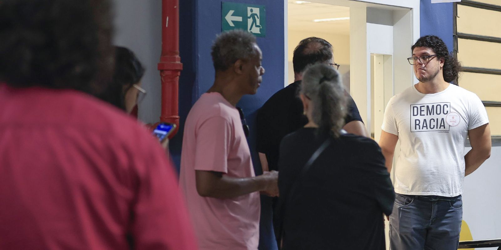 Eleitores vão às urnas hoje para o primeiro turno das Eleições Gerais