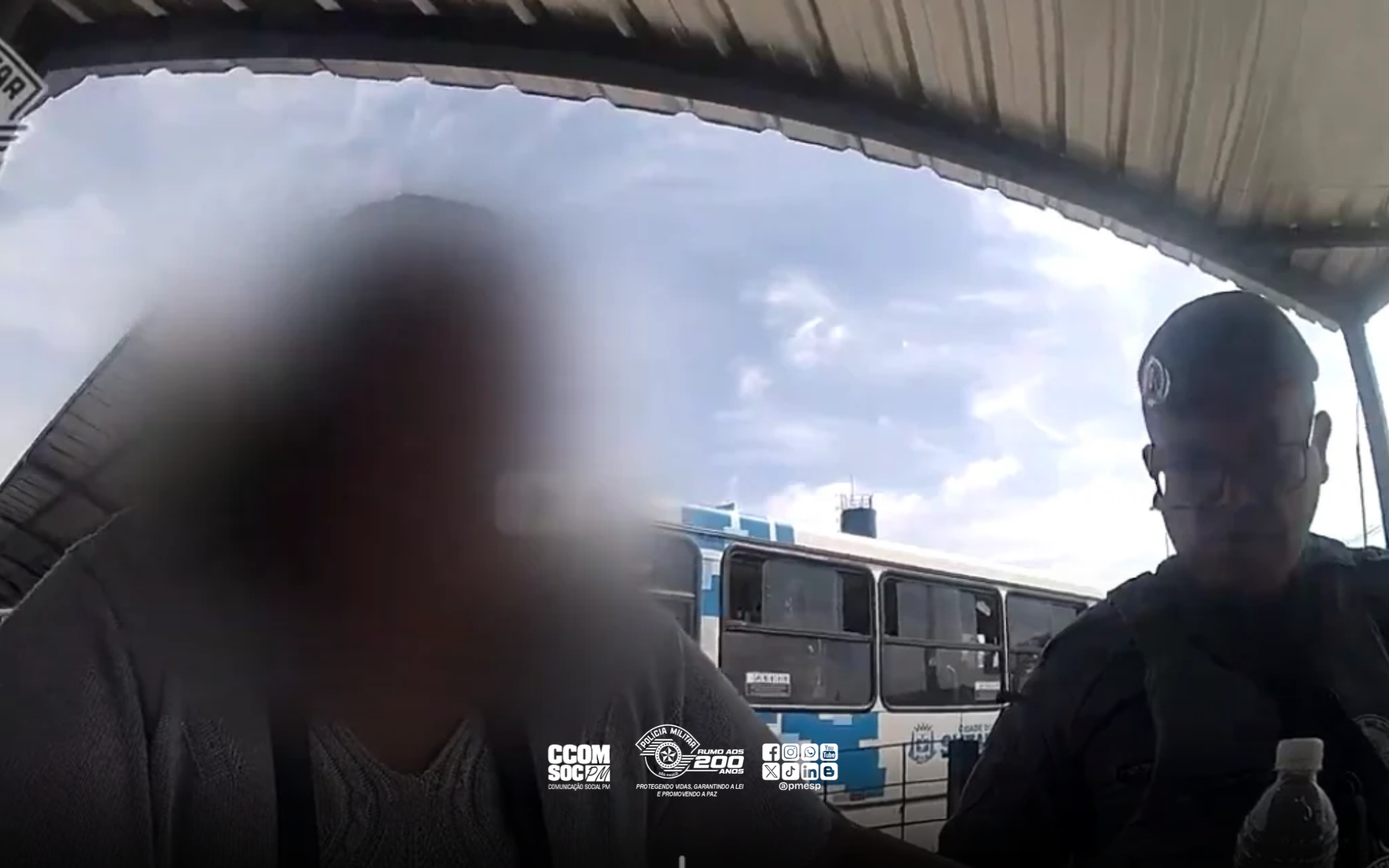 Idosa perdida em Suzano é levada pela PM até a filha em Mogi das Cruzes