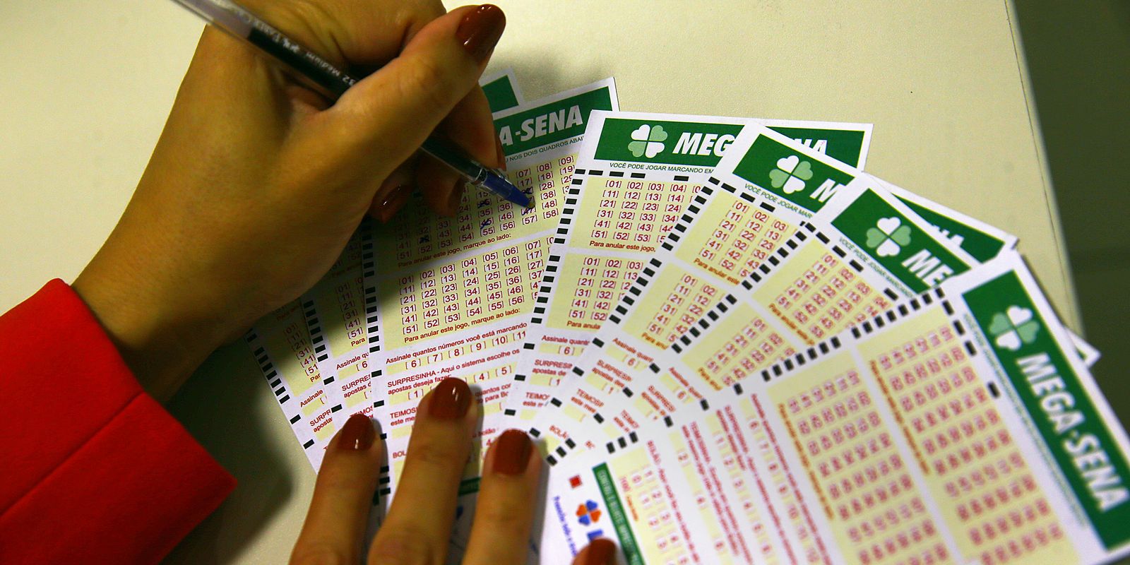 Mega-Sena acumulada chega a R$ 112 milhões; veja dezenas sorteadas