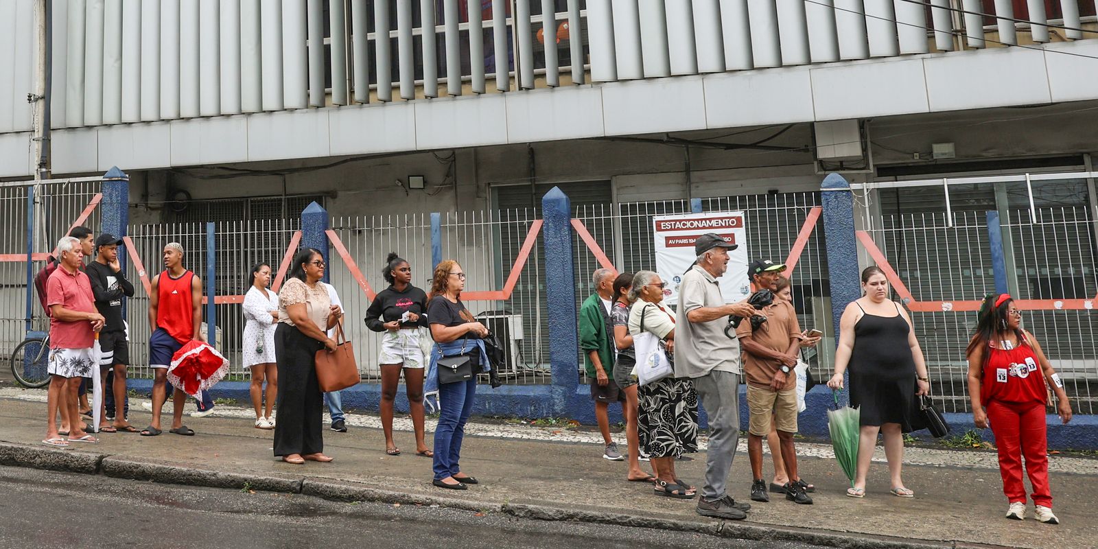 Polícia Federal investiga falhas no transporte de eleitores