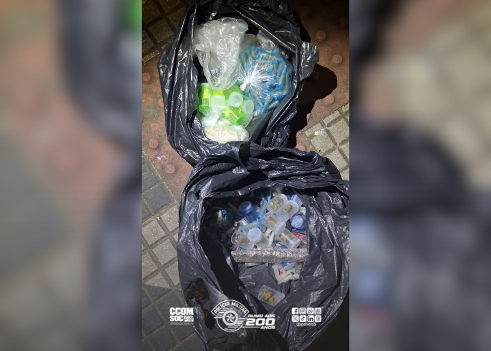 Policiamento de Trânsito prende homem com mais de 700 porções de drogas na capital