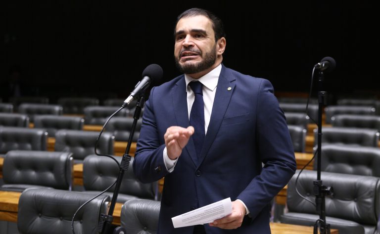 Projeto propõe dedução no imposto de renda para doações contra violência à mulher