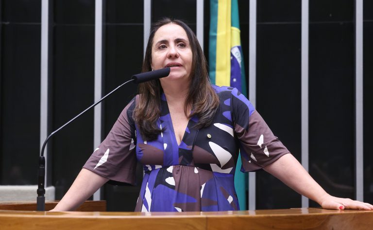 Projeto na Câmara une ensino e esporte na formação de jovens atletas