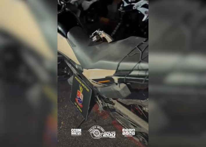 ROCAM prende dupla após tentativa de roubo e apreende revólver