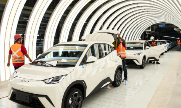 48 horas eletrizantes! BYD quebra recorde e vende mais de 4.600 carros em ação