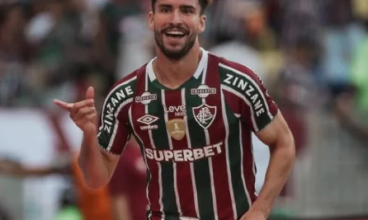 Ancelotti perde João Pedro por lesão e convoca jogador destaque do Fluminense