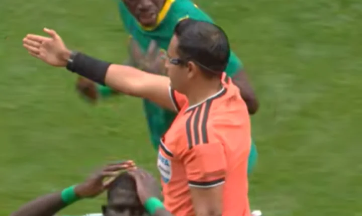 Bélgica vence Senegal após drama na prorrogação e decisão polêmica do VAR