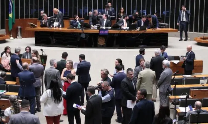 Câmara aprova inclusão da economia criativa em fundos regionais