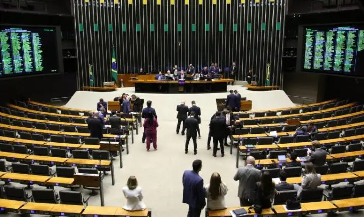 Câmara dos deputados avalia nesta quarta-feira nova resolução bancária