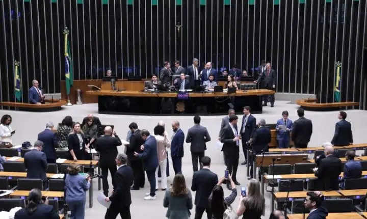 Câmara dos Deputados pode votar programa de fertilizantes e outros projetos importantes