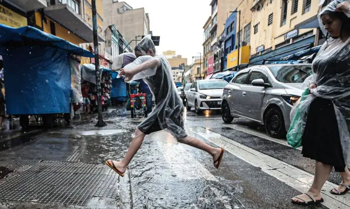 Inmet prevê chuva generalizada para o fim de semana em todas as regiões do Brasil