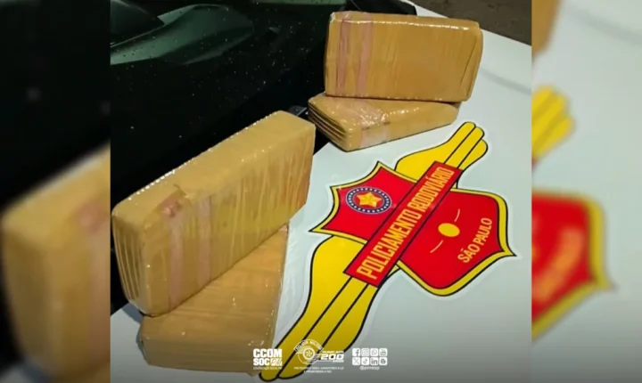 Cocaína é encontrada em poltrona de ônibus durante abordagem da PM Rodoviária