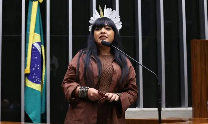 Comissão aprova endurecimento da pena para agressões faciais e íntimas contra mulheres