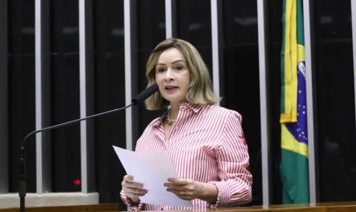 Comissão aprova plano de incentivo à pesquisa biotecnológica na Amazônia Legal