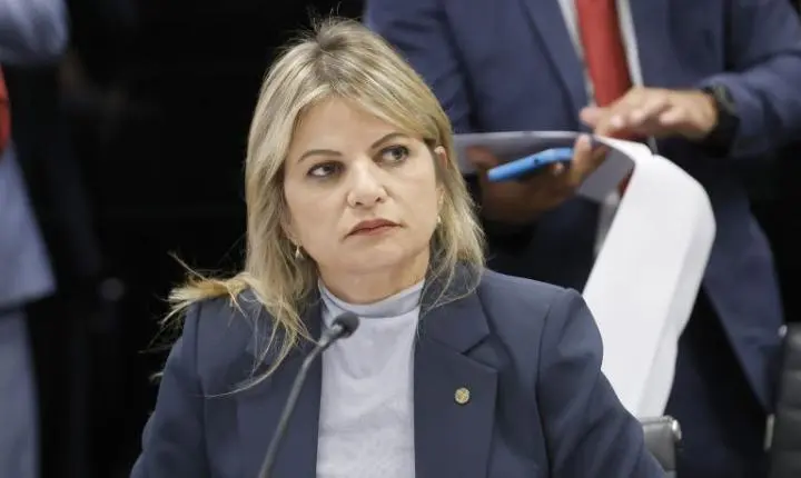 Câmara dos Deputados aprova programa de capacitação sobre direitos da mulher