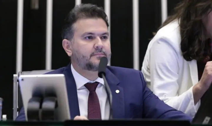 Comissão aprova isenção de impostos para tecnologia assistiva na Câmara