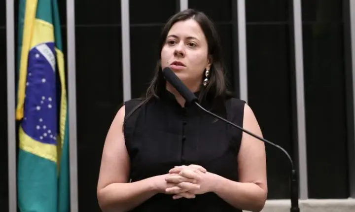 Gestor que não pagar piso salarial de professores pode ser punido por improbidade administrativa