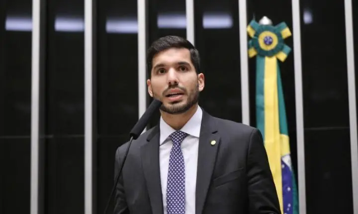 PL lidera lista de deputados federais mais votados nas eleições por estado