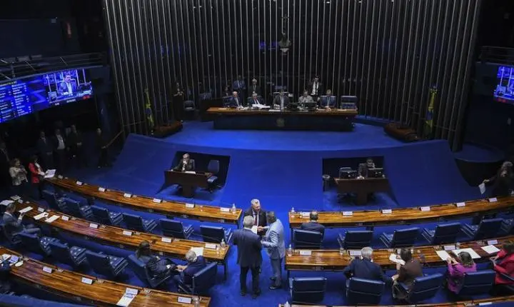 Congresso aprova isenção do IR por tempo indeterminado