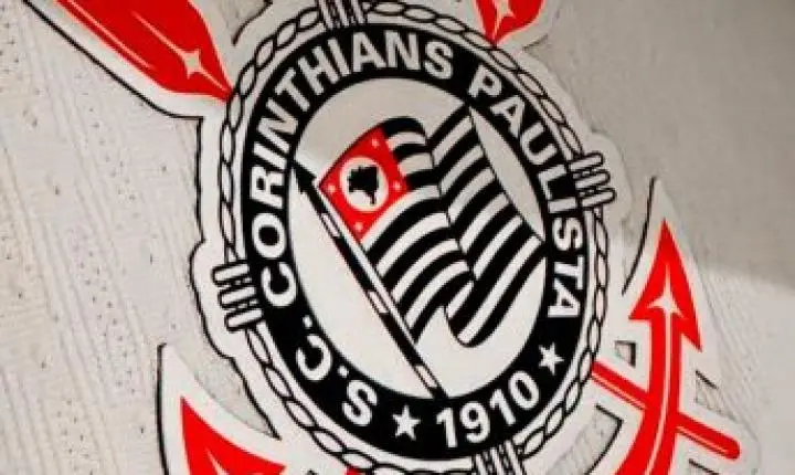 Corinthians acumula dívida superior a R$ 60 milhões na FIFA