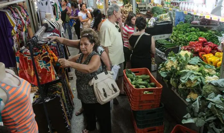 Corte em benefícios sociais pode travar economia de cidades do interior
