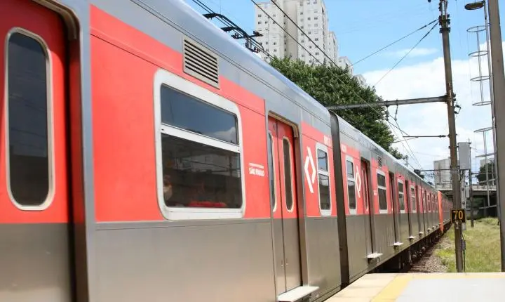 Artesp determina que CPTM assuma linhas de trens após falhas e caos em São Paulo