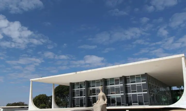 Defesa de Jair Bolsonaro reitera pedido de manutenção da prisão domiciliar ao STF