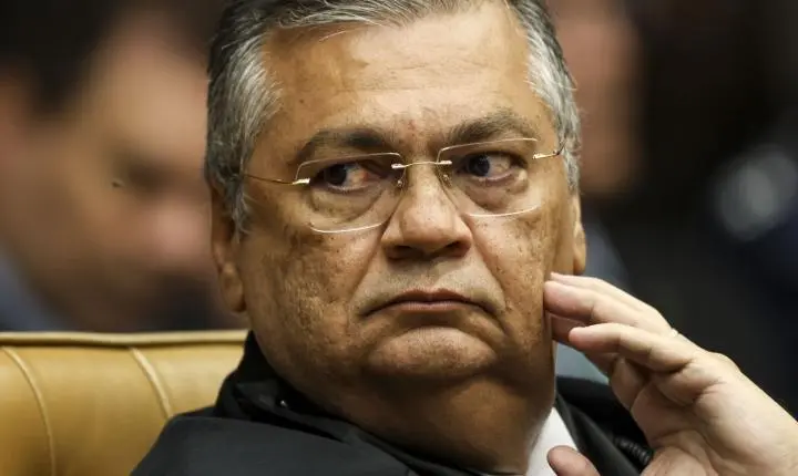 Ministro do STF, Flávio Dino, relata ter recebido ameaça de morte de funcionária de companhia aérea