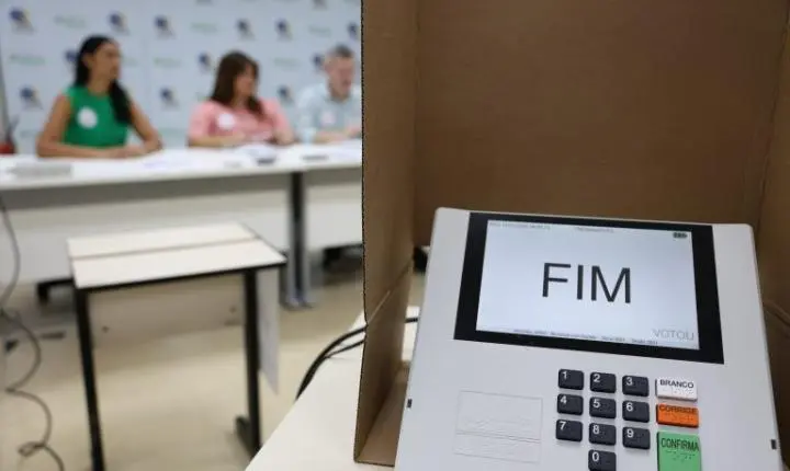 Eleicoes 2026 terao votacao unificada pelo horario de brasilia em todo o pais
