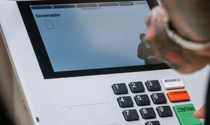 Fim da propaganda eleitoral e regras para inteligência artificial nas eleições 2026