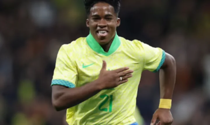 Endrick detalha hábito de estudar história do futebol para entender cultura europeia