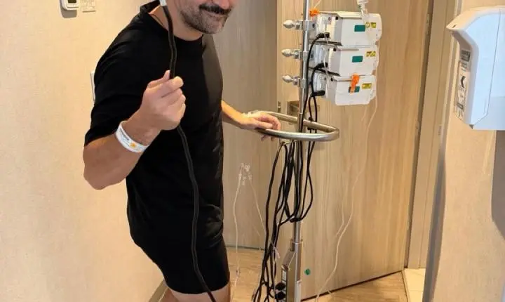Ex-RBD, Alfonso Herrera passa por cirurgia no joelho e mostra recuperação no hospital