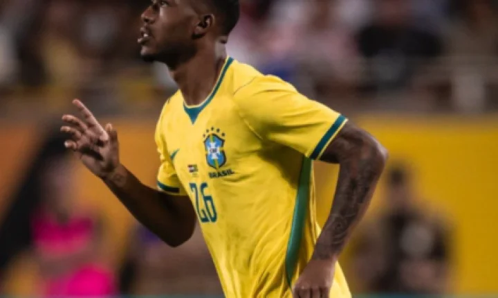 Ex-jogador do Vasco, Rayan desperta interesse do Liverpool após início promissor na Inglaterra